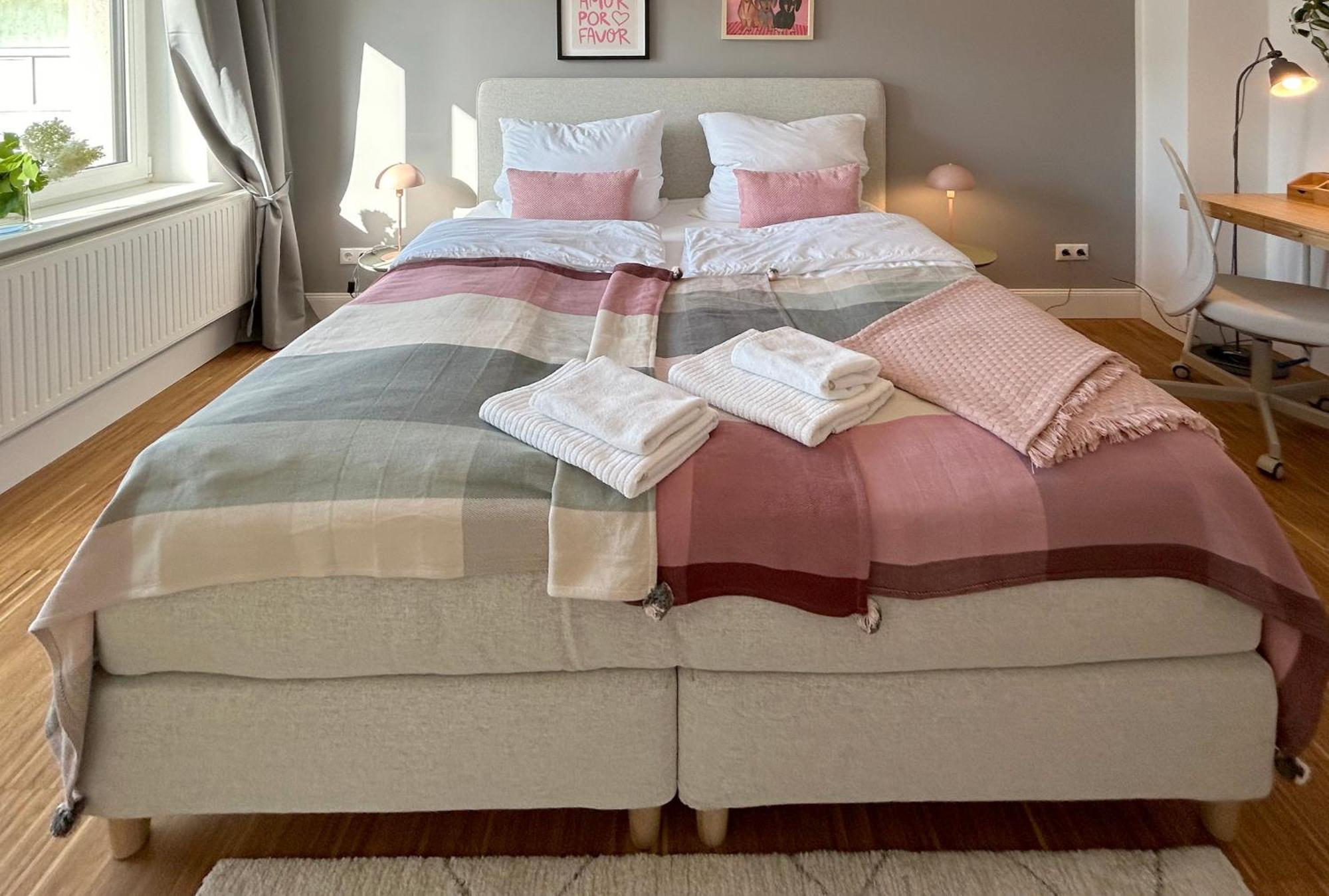 Neues Trendy Appartement In Hannover Ngoại thất bức ảnh
